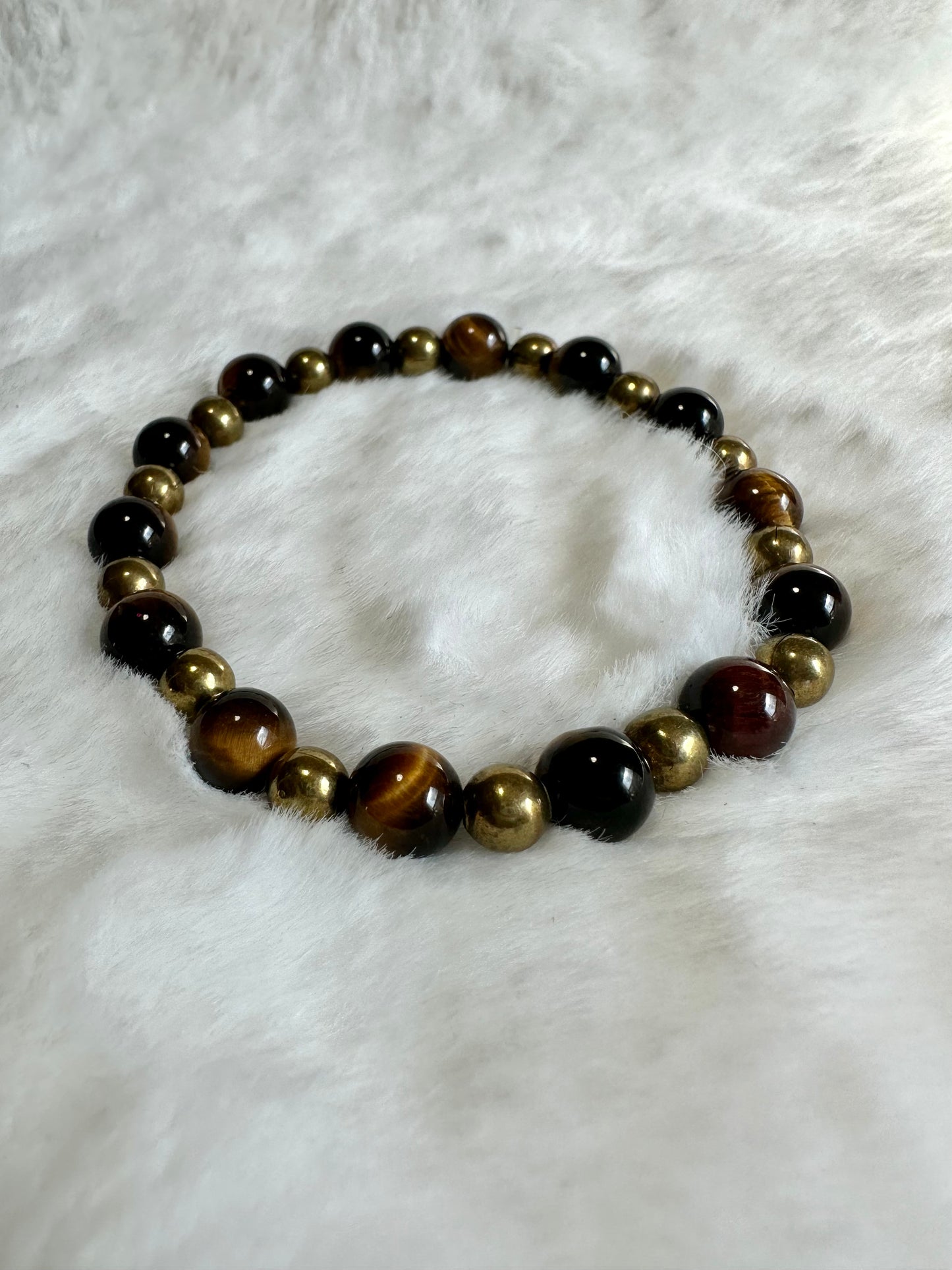 Pure Tigers eye gemstone bracelet